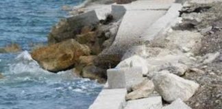 Ημερίδα για τη διάβρωση και τους τρόπους προστασίας των ακτών της Αιγιάλειας diavrosi