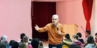 Αναβάλλεται η ομιλία του Άγγελου Τσιγκρή στο 3ο Γυμνάσιο Αιγίου tsigris-3o