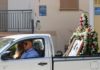 Αίγιο: Αφαιρέθηκαν οι πινακίδες από το αυτοκίνητο που μετέφερε την εικόνα της Παναγίας Τρυπητής – Δόθηκε και πρόστιμο 150 ευρώ aftokinito-eikona