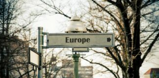 Ευρωπαϊκή Οικονομία σε Κίνδυνο: Οι Απειλές και οι Προοπτικές για την Ήπειρο