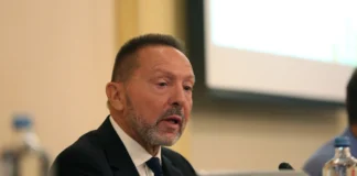 Μια Συνάντηση Που Αξίζει Προσοχής: Στουρνάρας, Γερουλάνος, Αχτσιόγλου και Λιάκος Συζητούν για τον «Άλλο Δρόμο»