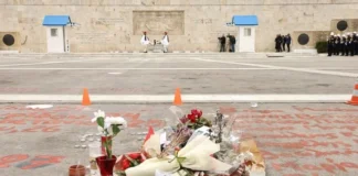 Μαρινάκης: Διατήρηση των ονομάτων των Τεμπών στον Άγνωστο Στρατιώτη – Απαγόρευση διαδηλώσεων