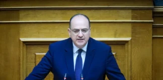 Παραιτήθηκε ο Μακάριος Λαζαρίδης – «Δεν αναιρώ την πίστη μου στις αρχές που υπηρέτησα»