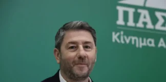 ΠΑΣΟΚ: Εκλογές στον ορίζοντα – Η πρόταση για 4ήμερη εργασία και το «μπλόκο» στην Τζάκρη