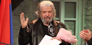 «Έφυγε» ο ηθοποιός Άγγελος Αντωνόπουλος – Η τελευταία του επιθυμία ήταν να ταφεί στην Κάρυστο