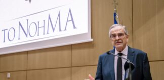 Σαμαράς από Κρήτη: «Μητσοτάκης και Τσίπρας Είναι Δύο Όψεις του Ίδιου Νομίσματος» – Προαναγγέλλει Νέο Πολιτικό Φορέα