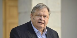 Βενιζέλος: Ψυχραιμία με ΗΠΑ-Τουρκία, τέλος στον «μικρομεγαλισμό»