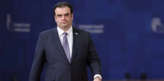 Πιερρακάκης: Ξυπνήστε – οι αποταμιεύσεις σας μπορούν να σώσουν την Ευρώπη