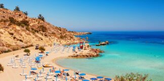 “Τουρισμός για Όλους 2026-2027”: Τι αλλάζει στο νέο πρόγραμμα – Επιδοτήσεις έως 600 ευρώ και ευέλικτη ψηφιακή κάρτα