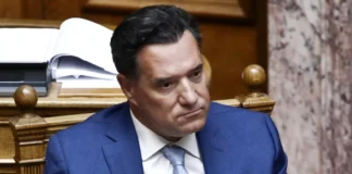«Δεν είναι γκαζάκια, είναι βόμβες»: Ο Άδωνις βγάζει τα μαχαίρια για την επίθεση στη Θεσσαλονίκη