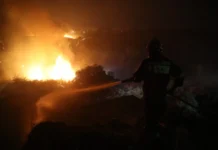 Ωραιόκαστρο: Η νύχτα των ηρώων – πυροσβέστης στο νοσοκομείο, 29 ασθενείς σε ασφάλεια