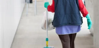 Πάτρα: Ξεκινούν οι αιτήσεις για 203 προσλήψεις καθαριότητας στα σχολεία – Η προθεσμία και τα κριτήρια