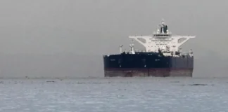Reuters: Οι Χούθι εξετάζουν επιβολή τελών στην Ερυθρά Θάλασσα – Εξαίρεση για τα κινεζικά πλοία