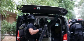 Κρήτη: Επιχείρηση «σκούπα» του Οργανωμένου Εγκλήματος στο Μονοφάτσι – Πέντε προσαγωγές