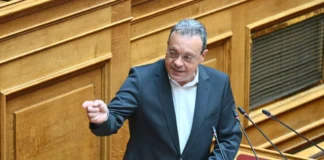 Σωκράτης Φάμελλος: Ανεξαρτητοποιείται από τον ΣΥΡΙΖΑ – Συνάντηση με Κακλαμάνη για την επιστολή