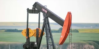 Βουτιά 6% στις τιμές του πετρελαίου – Η παύση των εχθροπραξιών ΗΠΑ-Ιράν φέρνει ανάσα στις αγορές