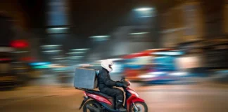Απόψε δεν έχει delivery – Στάση εργασίας στον τελικό του Μουντιάλ