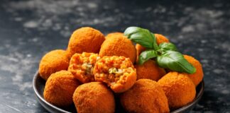 Αrancini: Οι Άραβες τα έφεραν, οι Σικελοί τα απογείωσαν – και τώρα μπορείς να τα φτιάξεις κι εσύ