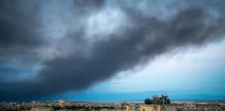 Τοξικό νέφος από το Ωραιόκαστρο – οι κίνδυνοι για την υγεία και οι συστάσεις των ειδικών