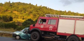 Σύγκρουση με πυροσβεστικό στη Σπάρτη – δύο νεκροί και βαρύ πένθος