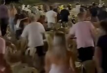 Άγριο ξύλο σε πανηγύρι στο Αντίρριο – Τραπέζια και καρέκλες πετούσαν, η ορχήστρα συνέχιζε να παίζει