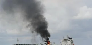Επίθεση των Χούθι σε πλοίο στα Μπαμπ ελ-Μαντέμπ – Το Ισραήλ απαντά ότι «δεν θα αποσυρθεί» από τον Λίβανο, τη Συρία και τη Γάζα