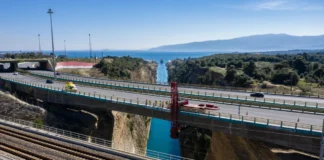 Συναγερμός στον Ισθμό της Κορίνθου – Πτώμα νεαρού άνδρα εντοπίστηκε στα νερά της Διώρυγας