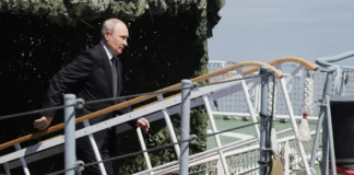 Πούτιν: «Πειρατεία» οι κατασχέσεις ρωσικών πλοίων – Η Ρωσία απαντά με ναυτική ισχύ