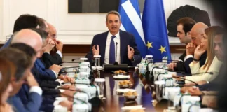 «Οδικός χάρτης» έως το 2030 και κόκκινη γραμμή στην Τουρκία – Τα μηνύματα Μητσοτάκη στο Υπουργικό