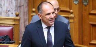 «Η πραγματική ισχύς δεν είναι στα λόγια» – Γεραπετρίτης για ελληνοτουρκικά και το καλώδιο της Κύπρου