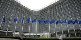 Η Ευρώπη ξανανοίγει τη συζήτηση για το βέτο – Τι σημαίνει για τα μικρά κράτη