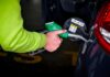 Brent στα 110 δολάρια — Ρεύμα στα 240 ευρώ η μεγαβατώρα, επιδοτήσεις στις 30 Οκτωβρίου
