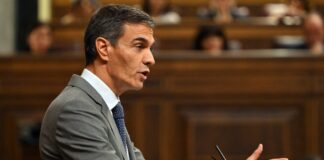 Ο Σάντσεθ παραδέχεται την ήττα: Πρόωρες εκλογές στην Ισπανία στις 29 Νοεμβρίου μετά το «όχι» στη στέγαση