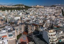 Μητσοτάκης: «Ευρωπαϊκό πρόβλημα το στεγαστικό» – Προτείνει «build-to-rent» με κίνητρα έως δύο επιπλέον ορόφους