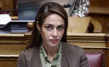 Μιχαηλίδου: Έως 36.000 ευρώ για ανακαινίσεις, «Σπίτι μου 3» τον Δεκέμβριο και επισιτιστική ενίσχυση 1.000 ευρώ πριν από τα Χριστούγεννα