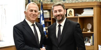 Ο Αποστολάκης στο ΠΑΣΟΚ: «Πάω κόντρα στο ρεύμα» – Με αιχμές κατά Τσίπρα για «κελεύσματα» και «αποστρατεύσεις»