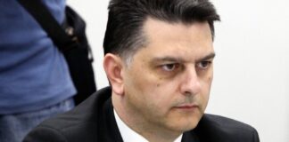Μπεκίρης: Η σιωπή του Μεγάρου Μαξίμου και τα ερωτήματα που «καίνε» μετά την αποχώρηση