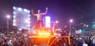Σερβία: Η «Φοιτητική Λίστα» ανατρέπει τον Βούτσιτς – Πανηγυρισμοί, παραδοχή ήττας και το άνοιγμα της ΕΕ